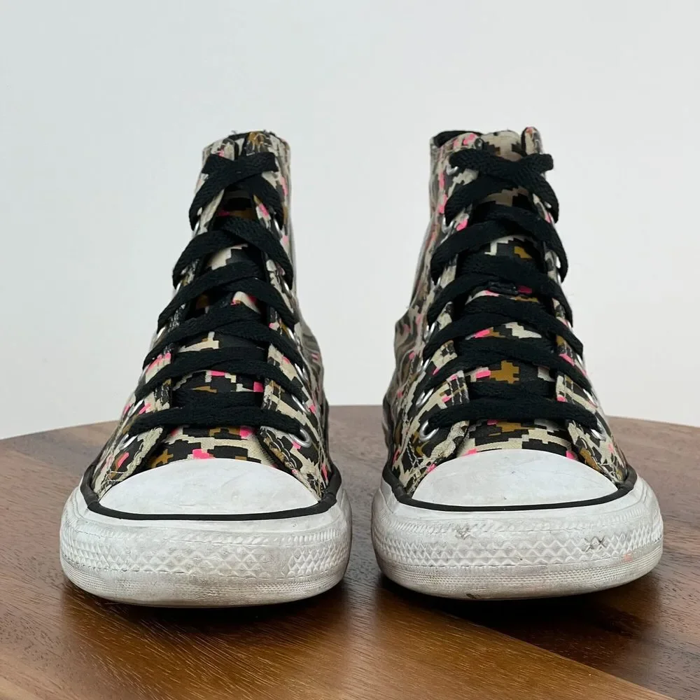 Converse size 5y